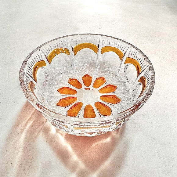 Vintage French Amber and Clear Crystal Candy Dish or Nut & Fruit Bowl - Picture 4 of 11
